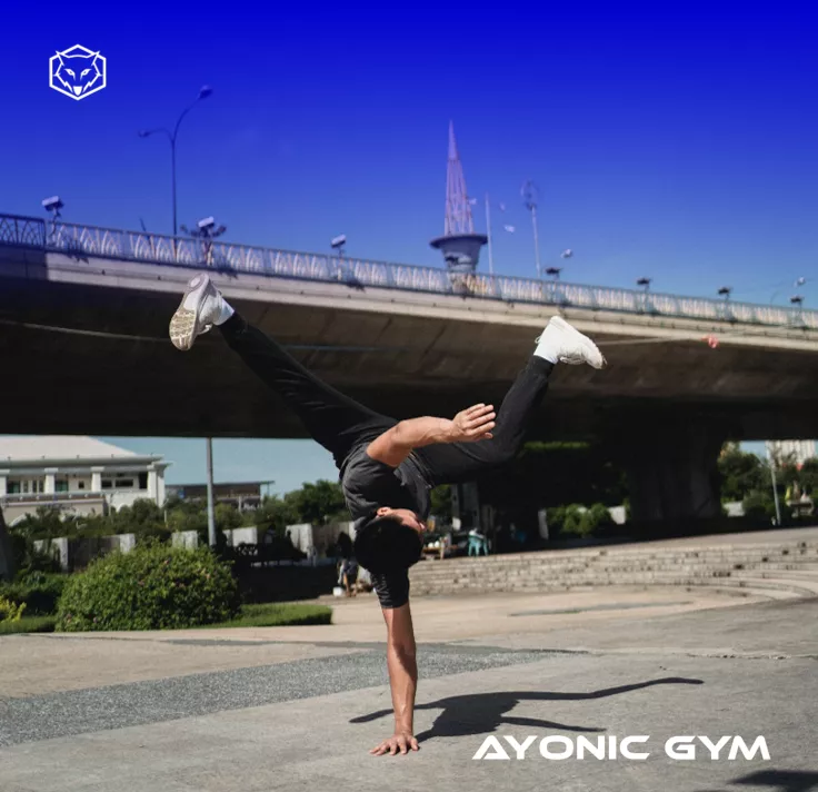 Sportbekleidung und Fitness Outfits